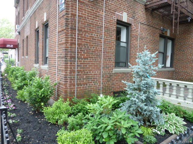 Photo - 109-20 Queens Blvd Unidad 1D