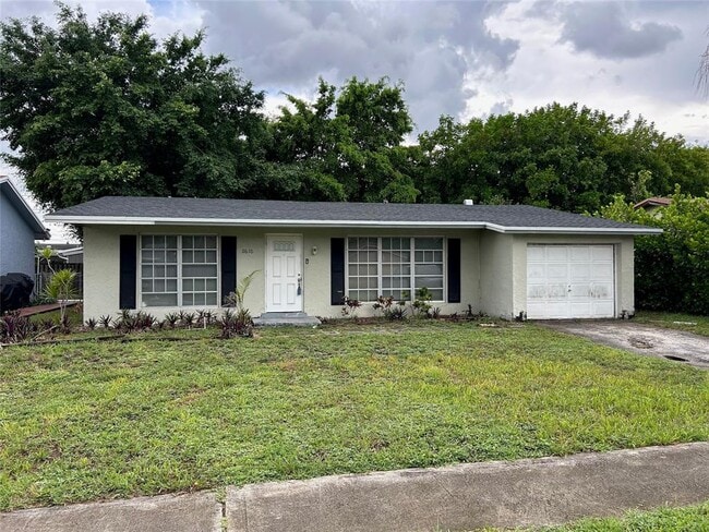 Building Photo - 11610 NW 33rd St Rental