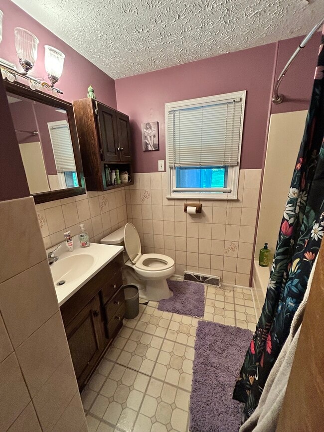 Photo - 3594 Brookside Rd