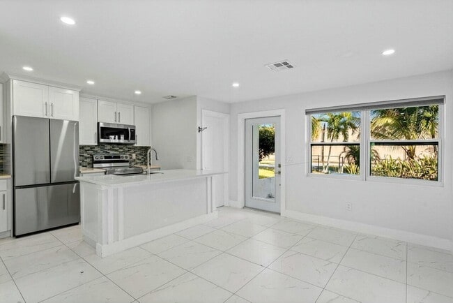 Photo - 8719 40th Ter N