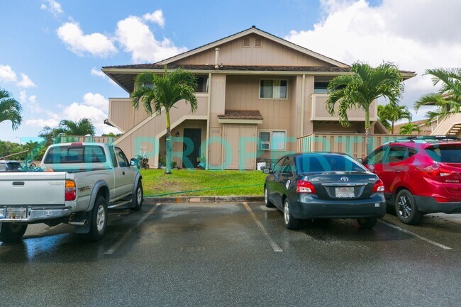A studio for rent at Waipio Gentry (Ihona) - A studio for rent at Waipio Gentry (Ihona) Townhome