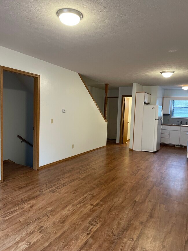 Photo - 400 block E Jackson Unit 403