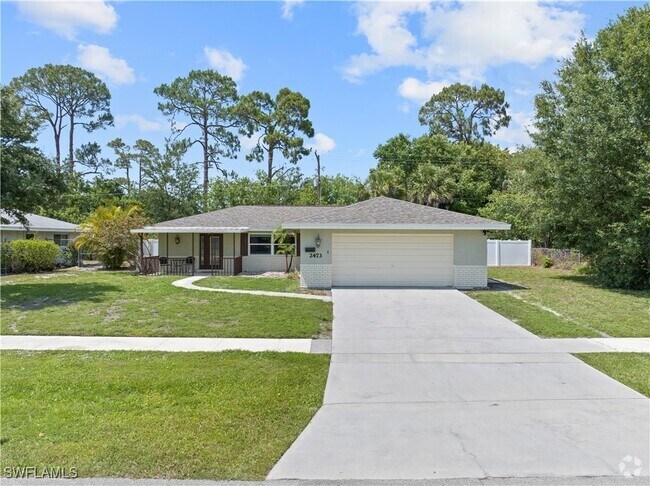 Building Photo - 2473 Poinciana St Rental