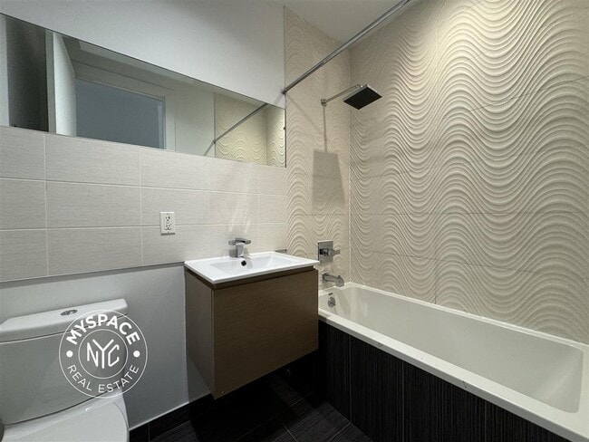 Photo - 1002 Bushwick Ave Unit 2D