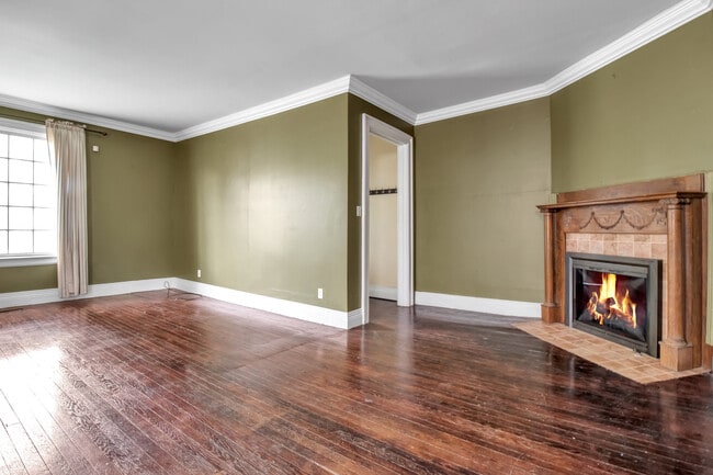 Photo - 67 Crescent Ave