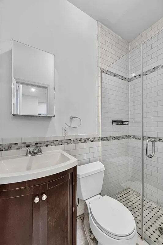 250 Broome St Unit 2