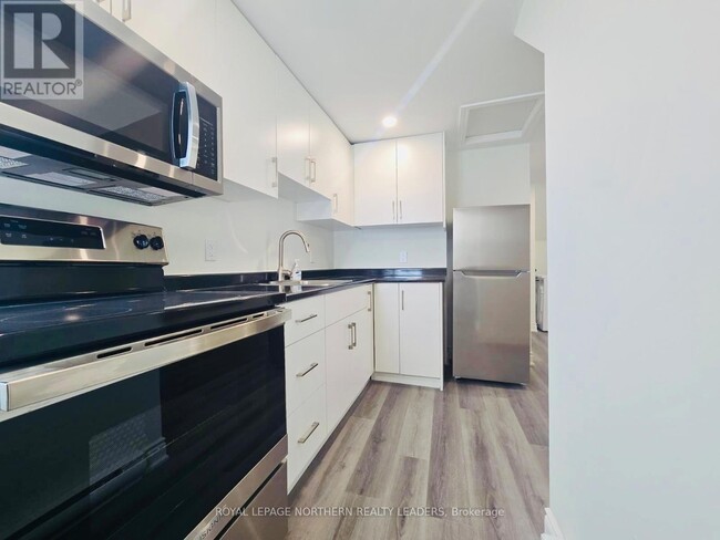 Photo - 177 Lakeshore Rd Unit 12
