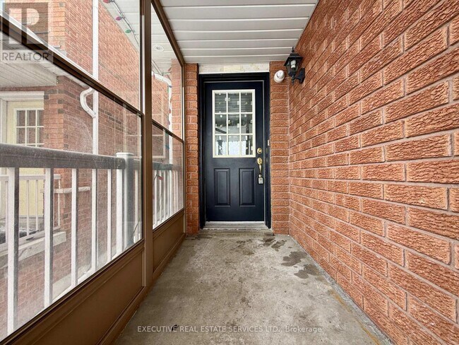 Photo - 5 Condotti Dr