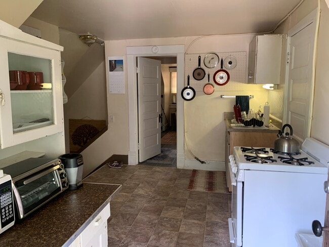 Photo - 1284 Highland St Unidad AptC