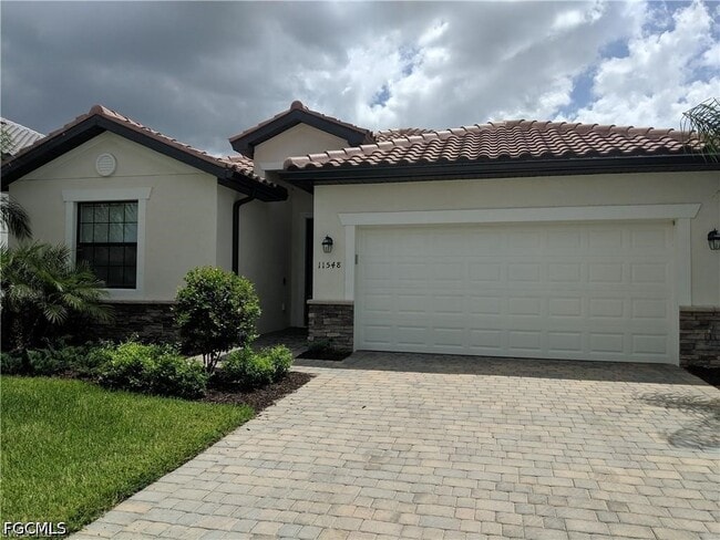 Building Photo - 11548 Shady Blossom Dr
