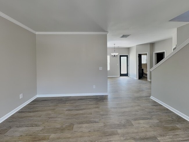 Photo - 1048 Regency Dr NW