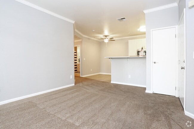 Promontory View Apartments