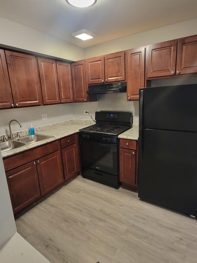 Photo - 16W535 79th St Condo Unit 2B-105