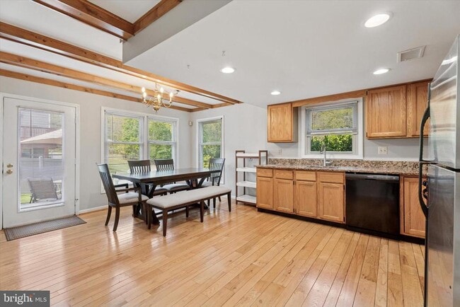Photo - 82 Bunker Hill Ct