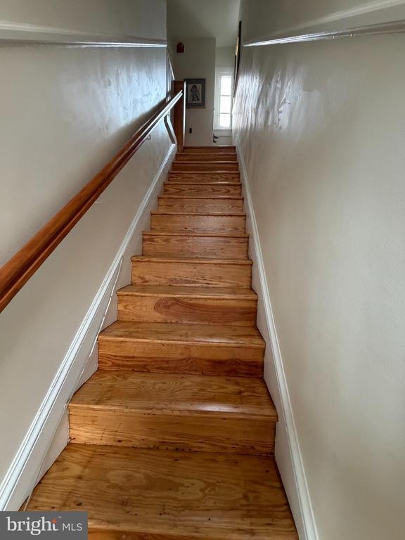 Photo - 522 Main St Unit B