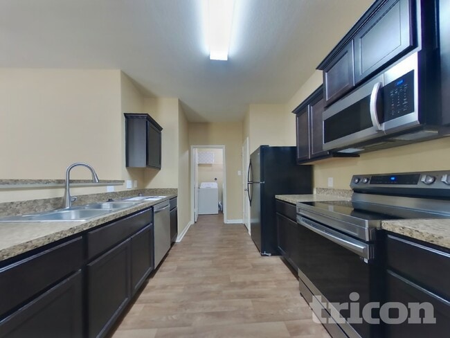 Photo - 2063 Sweet Lilac Dr