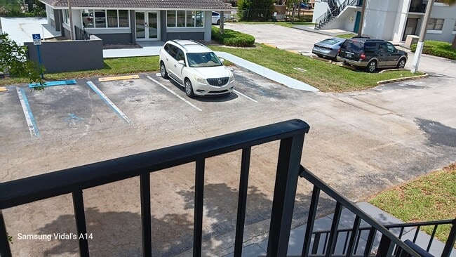 Photo - 7120 NW 179th St Unit 204
