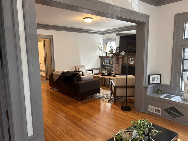 Photo - 717 W Junior Terrace Unit 1