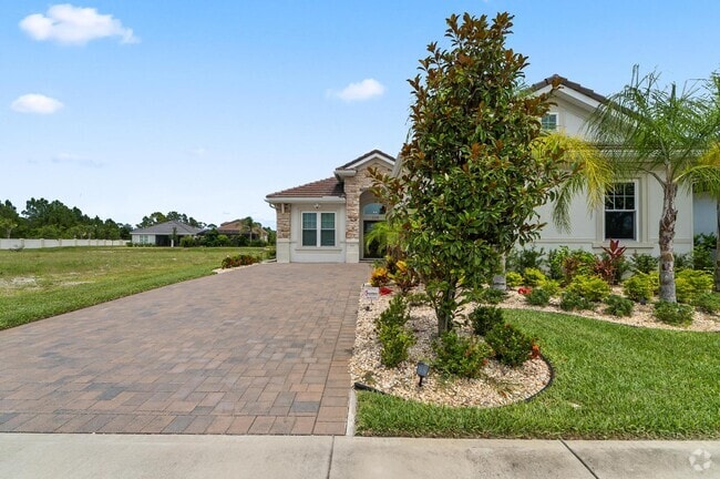 Building Photo - 128 Del Palma Dr Rental