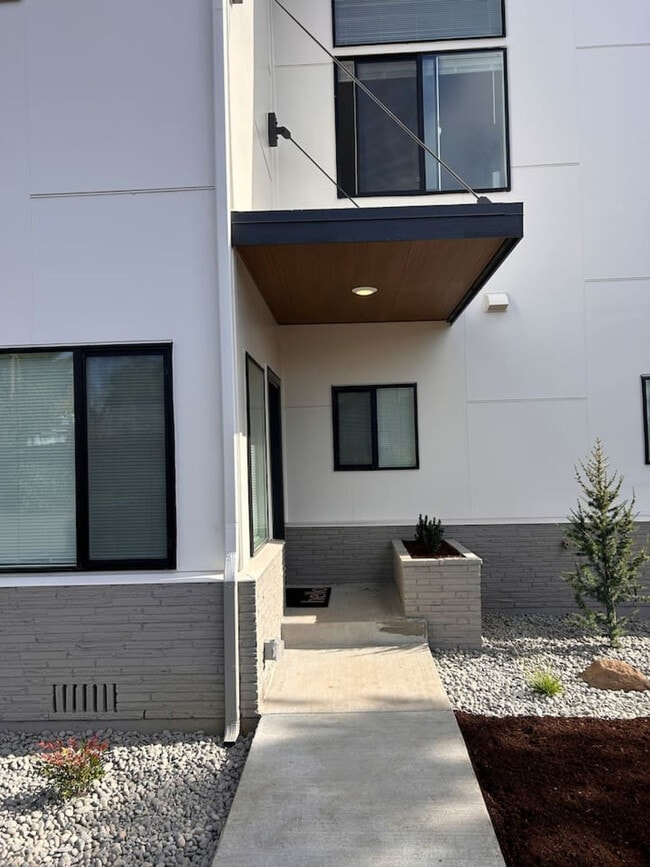 Photo - 3505 NE Creston Ave Unit ID1334338P