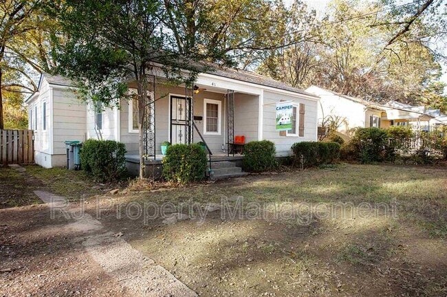 Building Photo - 41 S Fenwick Rd