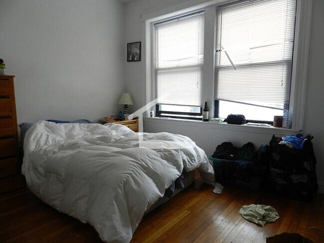 Photo - Charming 4 Bedrooms-No Broker Fee