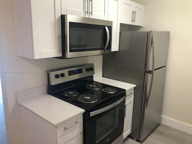 Photo - 10748 N Kendall Dr Unit N-20