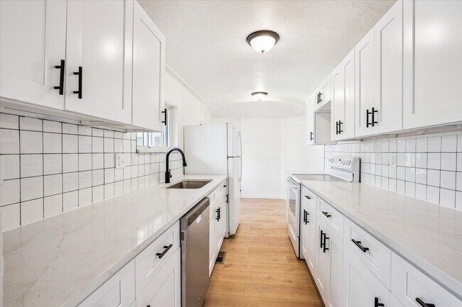 Photo - 2110 Eagle Cir