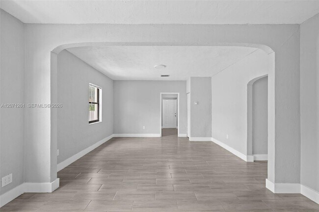 Photo - 1227 NW 27th St
