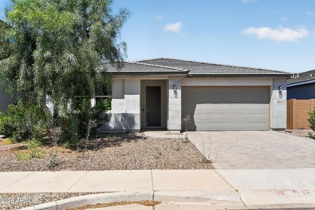 Building Photo - 10526 S 56th Ln