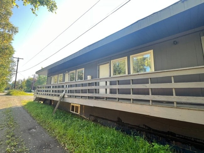 Photo - 2301 Roosevelt Dr Unit Apt #7