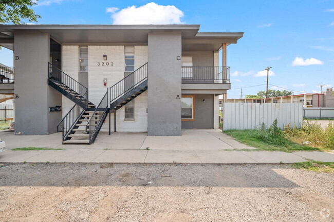 Building Photo - 3202 Salisbury Ave Rental