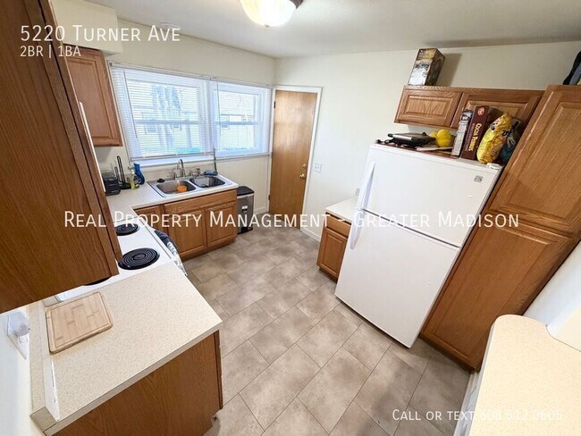 Photo - 5220 Turner Ave