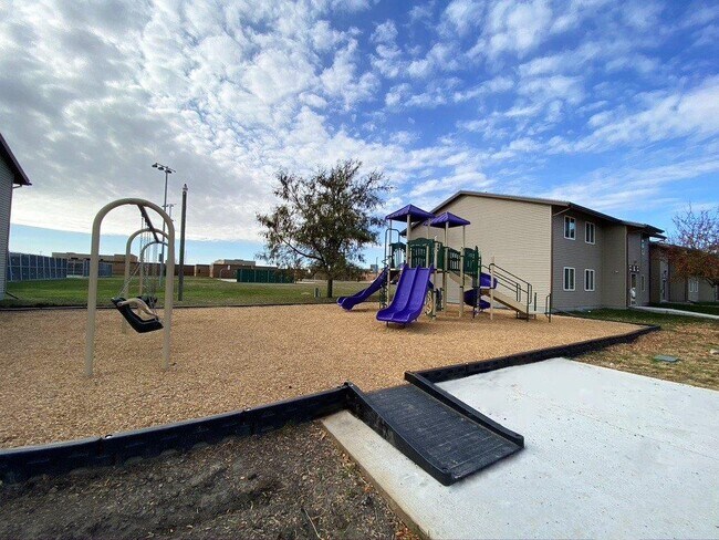 Photo - Huron Apartments