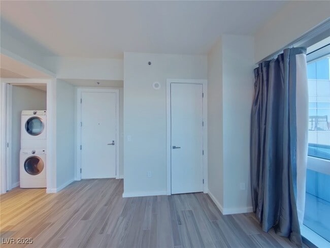 Photo - 4471 Dean Martin Dr Condo Unit 2209