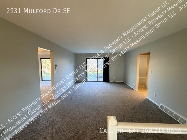 Photo - 2931 Mulford Dr SE