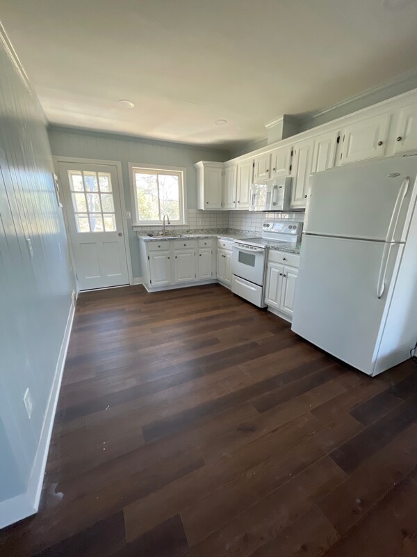 Photo - 2128 N Sharon Amity Rd Unit 2128