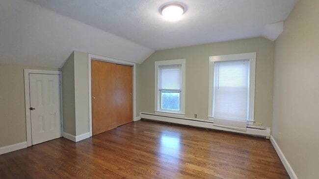 Photo - 136 Walnut St Unit 2