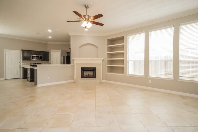 Photo - 19033 Hammer Ln