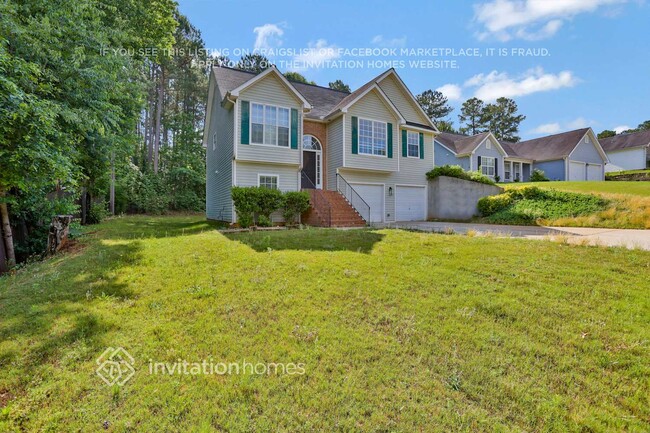 352 The Gables Dr