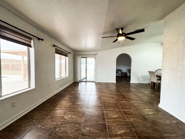 Photo - "Charming 3-Bedroom, 2 Bathroom Pool Home in Ocotillo!"