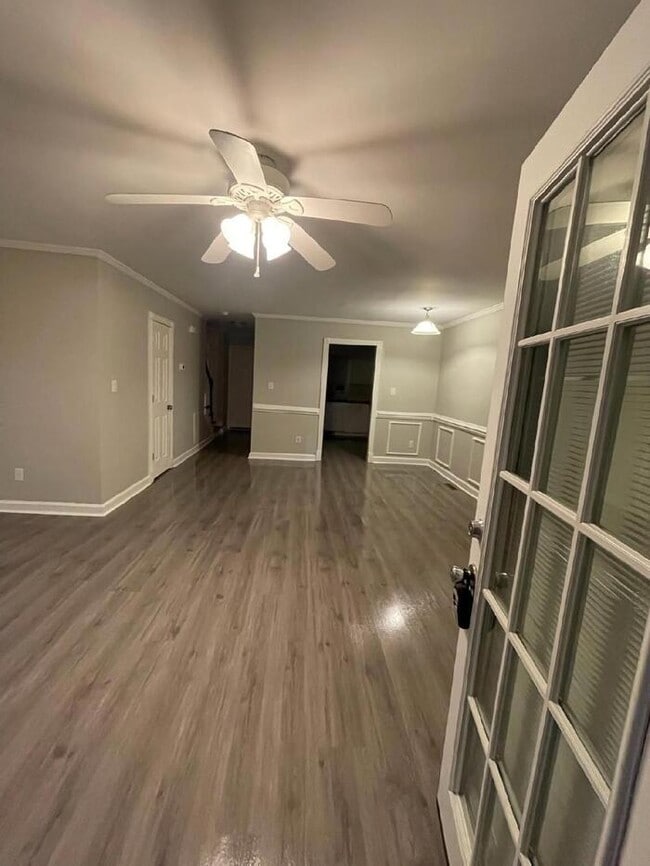 Photo - 2 Bedrooms 1.5 Bath