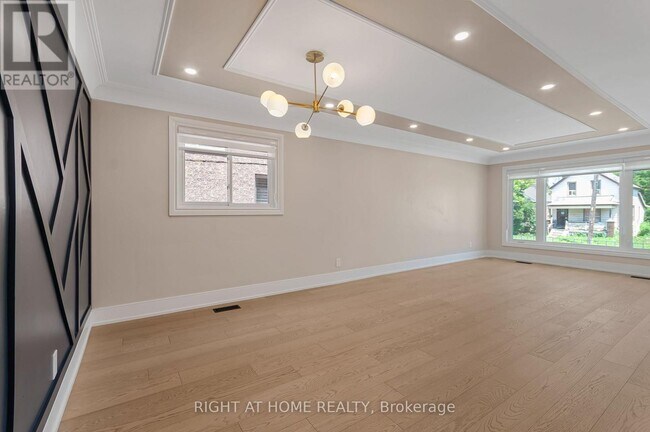 Photo - 128 Twenty Second St