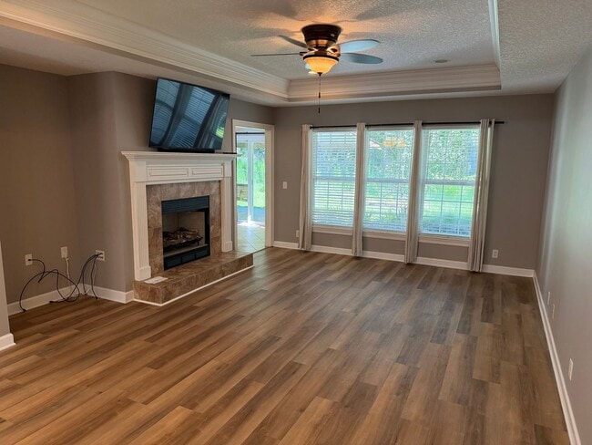Photo - 212 Autumn Ridge Ct