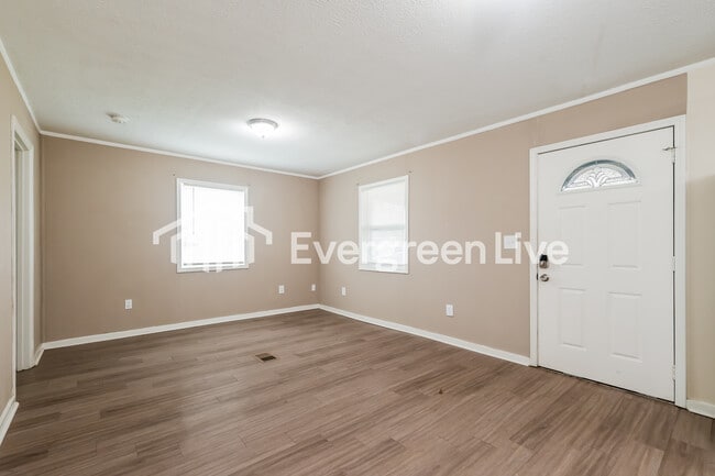 Photo - 119 Martin Rd