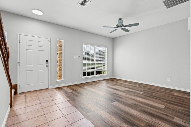 Photo - 12404 Pinestraw Rd