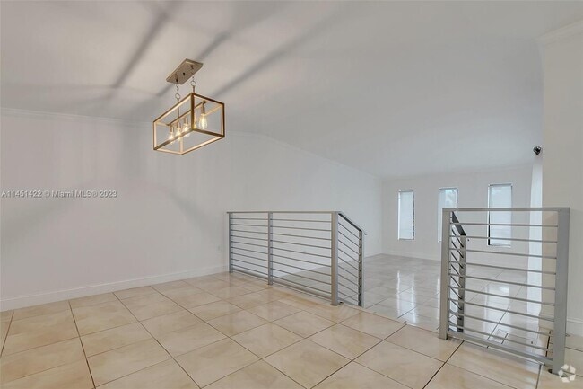 Building Photo - 7434 SW 106th Pl Rental