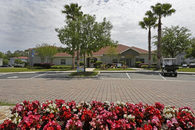Madelyn Oaks Apartments
