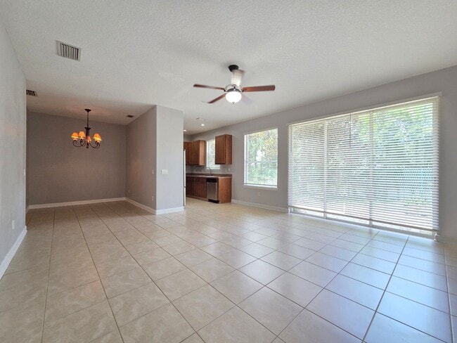 Photo - 337 Coral Beach Cir