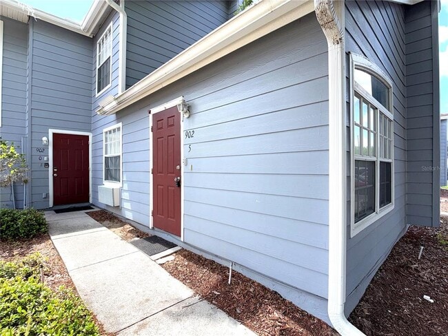 Building Photo - 902 Orchid Dr